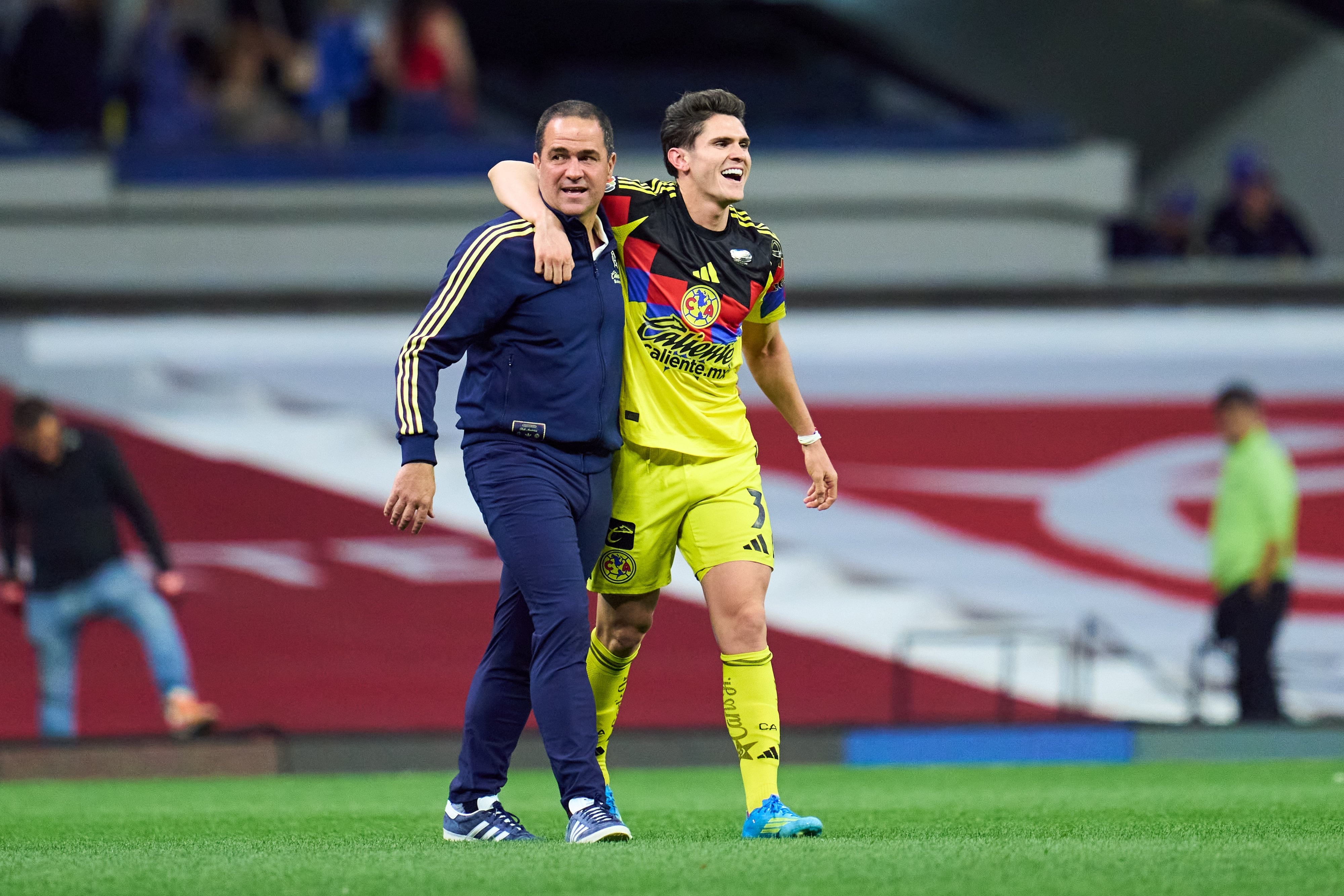 Santiago Baños aclara la situación de André Jardine e Israel Reyes en América.