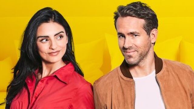 Aislinn Derbez y Ryan Reynolds