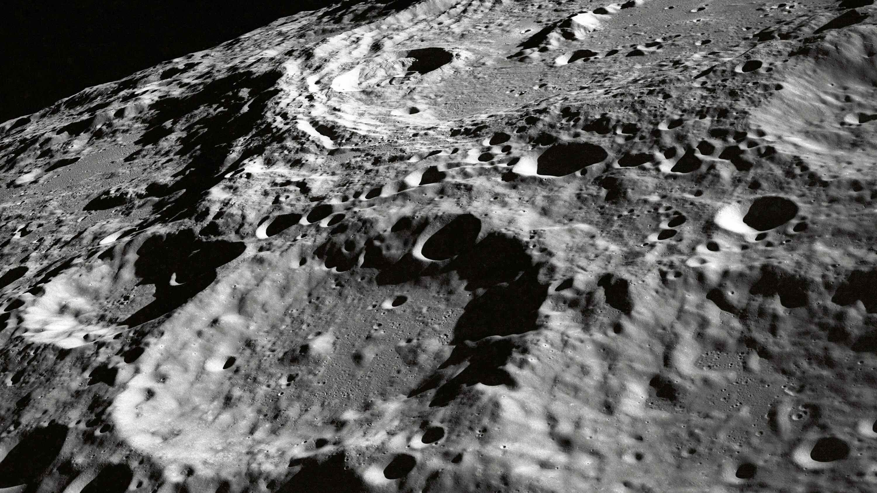 Incluyen meteoritos y rocas de Luna en nueva subasta