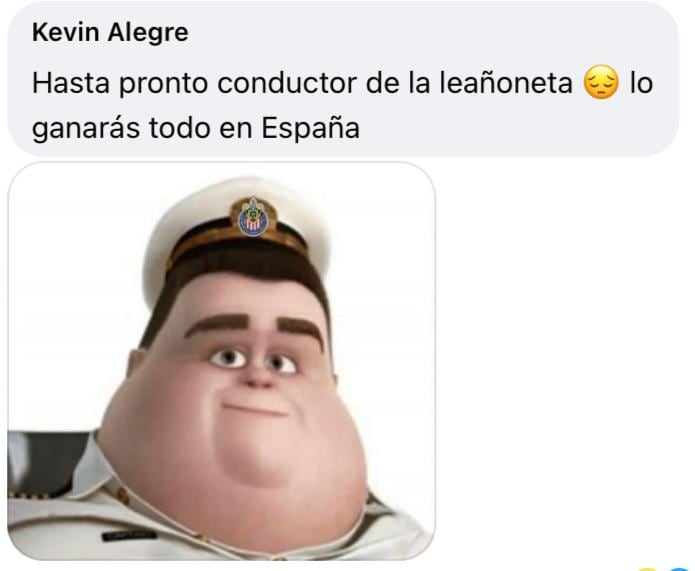 La afición "despide" a Marcelo Michel Leaño tras su salida de Chivas.