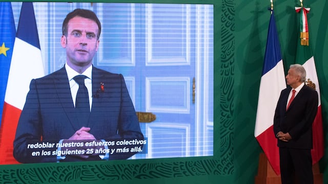 AMLO, Claudia, ¿vieron el caos financiero en Francia que hizo la política extremista?