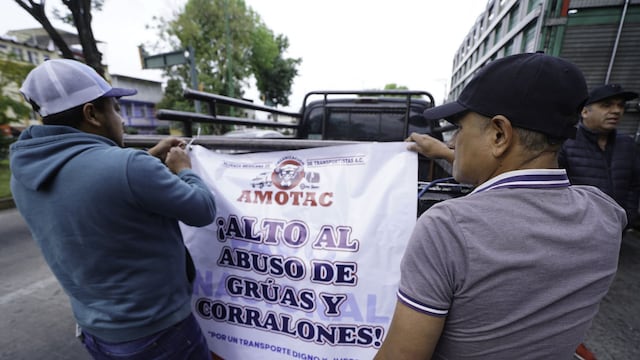 Manifestación de transportistas de AMOTAC.