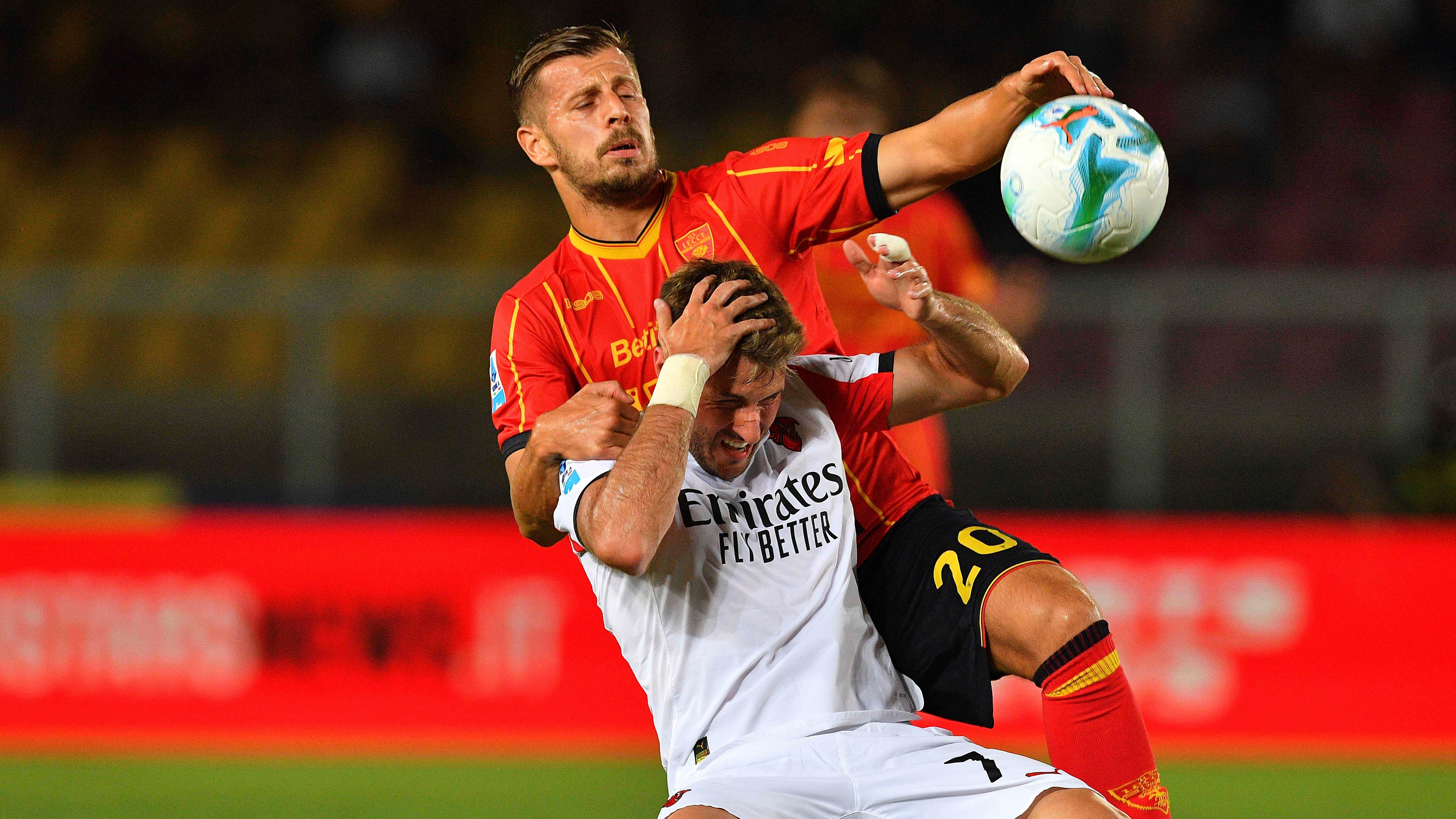 Lecce vs Milan: ¿Cómo le fue a Santiago Giménez en la Jornada 2 de la Serie A?