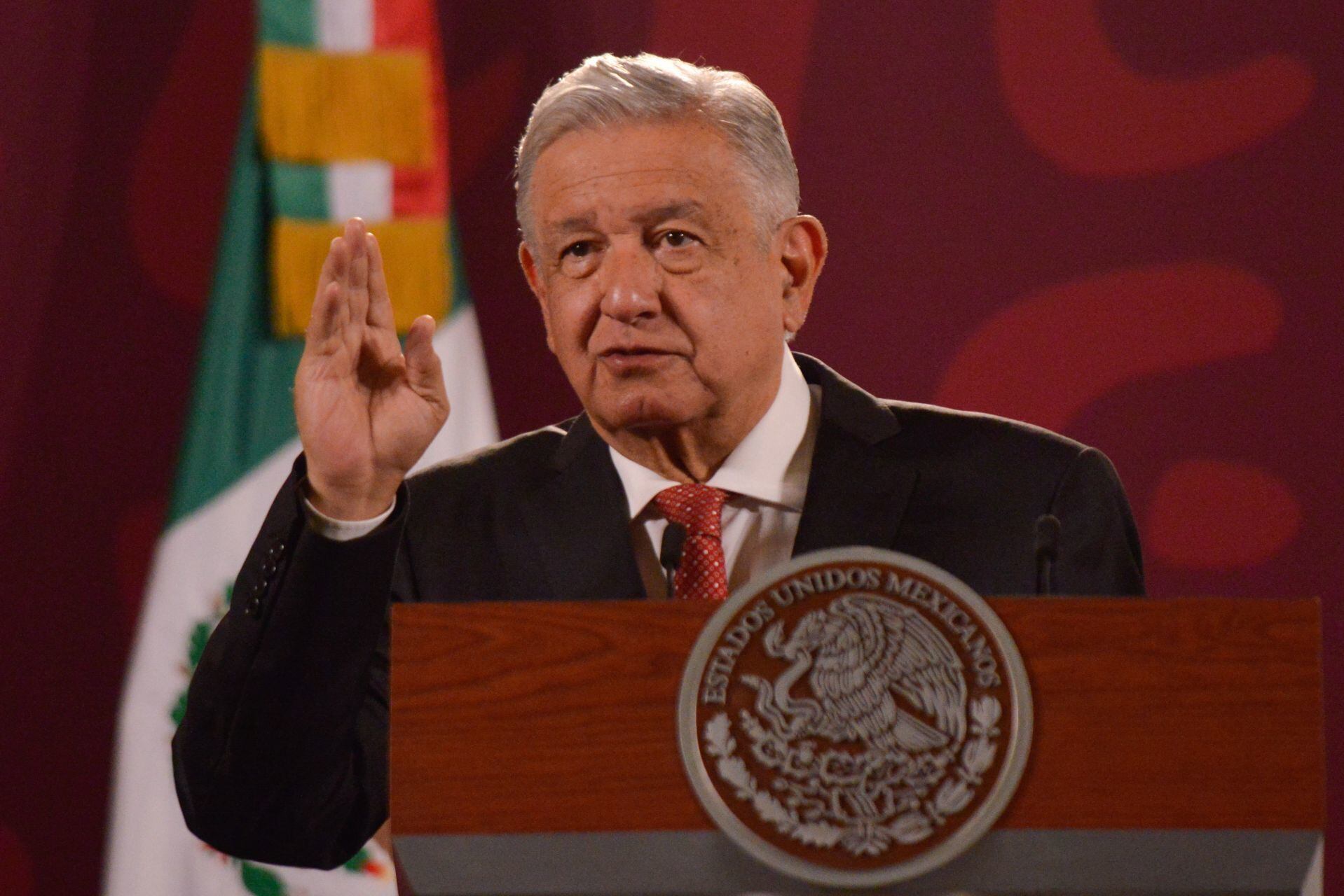 AMLO