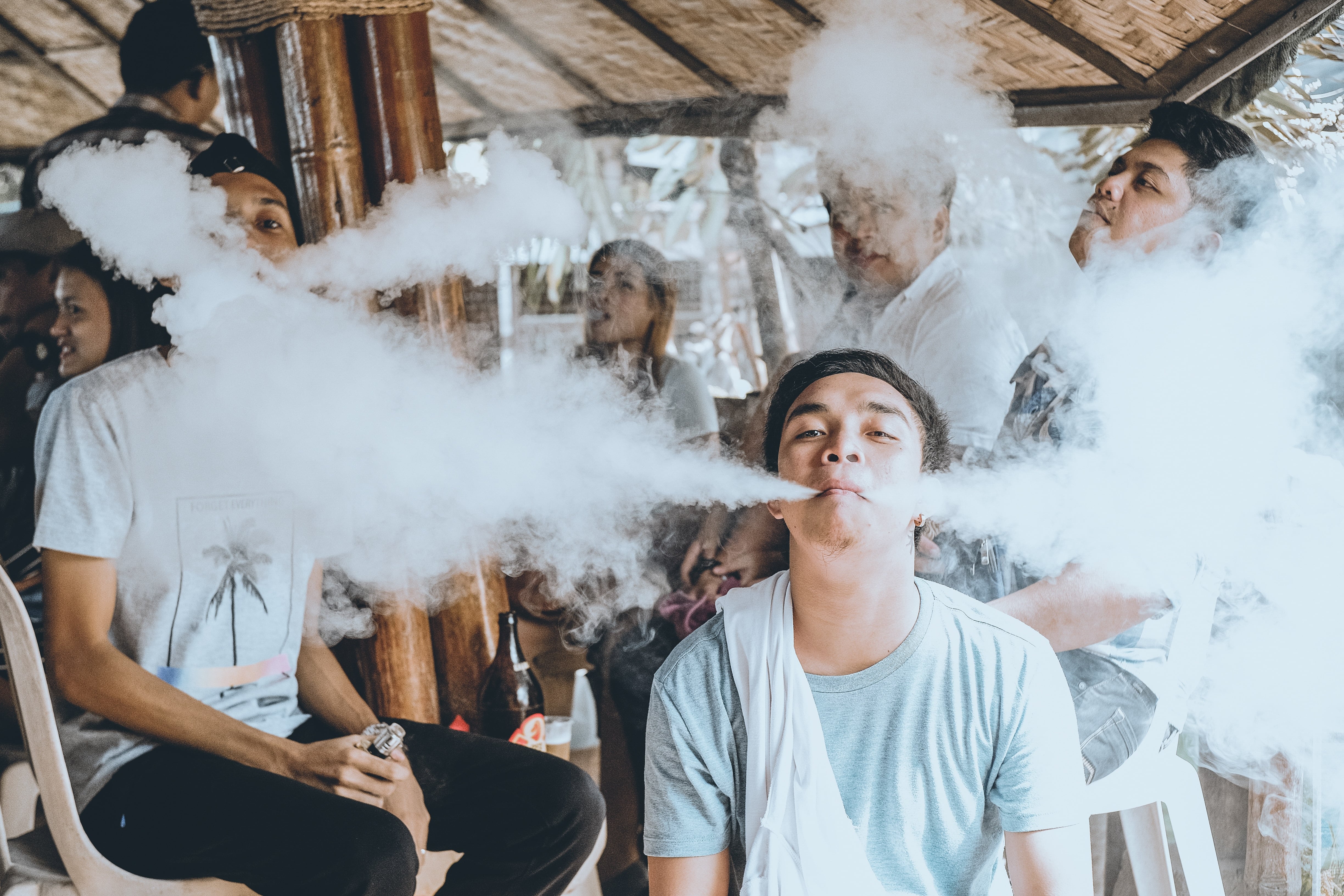 riesgos de vapeo entre jóvenes