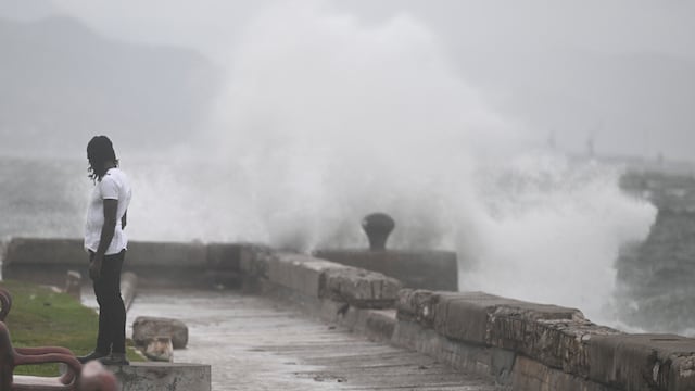 Huracán Melissa deja primeras muertes en Jamaica durante evacuaciones