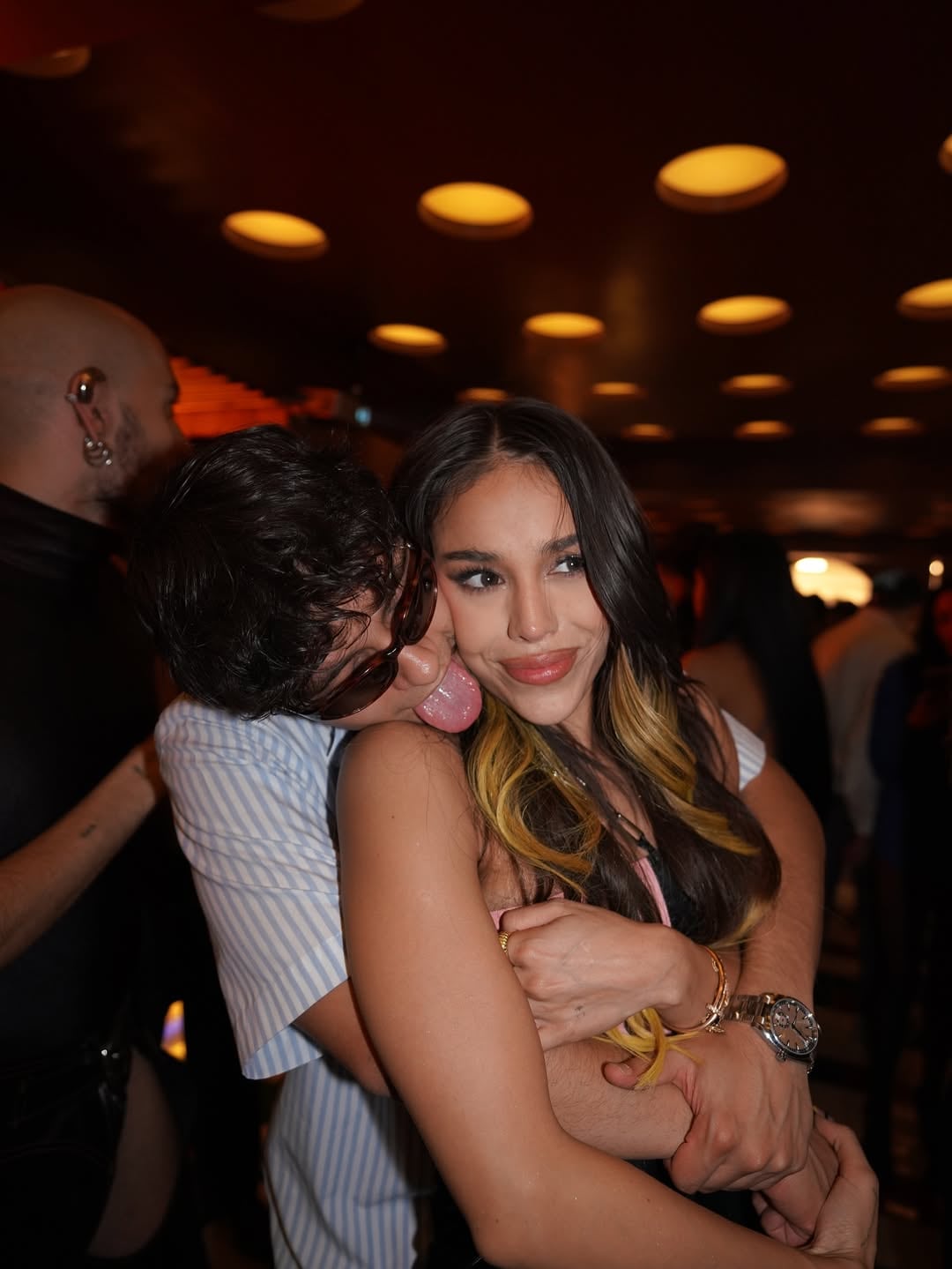Danna Paola con su novio Alex Hoyer