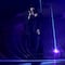 Oscar 2022: Billie Eilish homenajea a James Bond interpretando ‘No Time to Die’ (VIDEO)