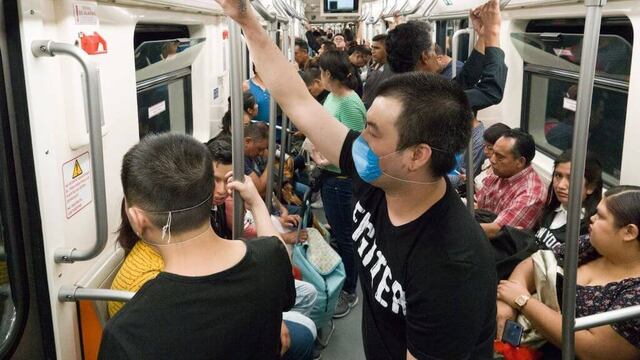 Usuarios del Metro.