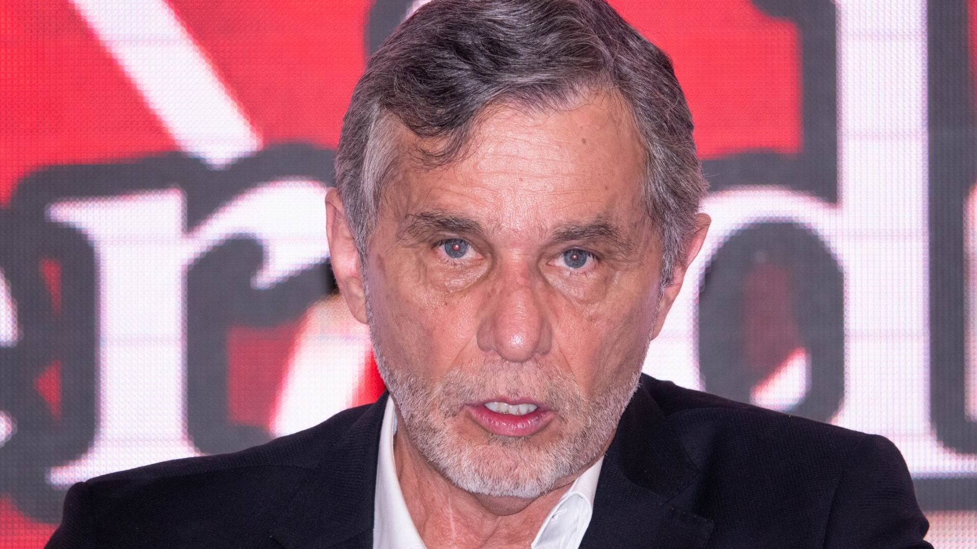 A Humberto Zurita le dio el aire y así explica el video donde se le vería borracho