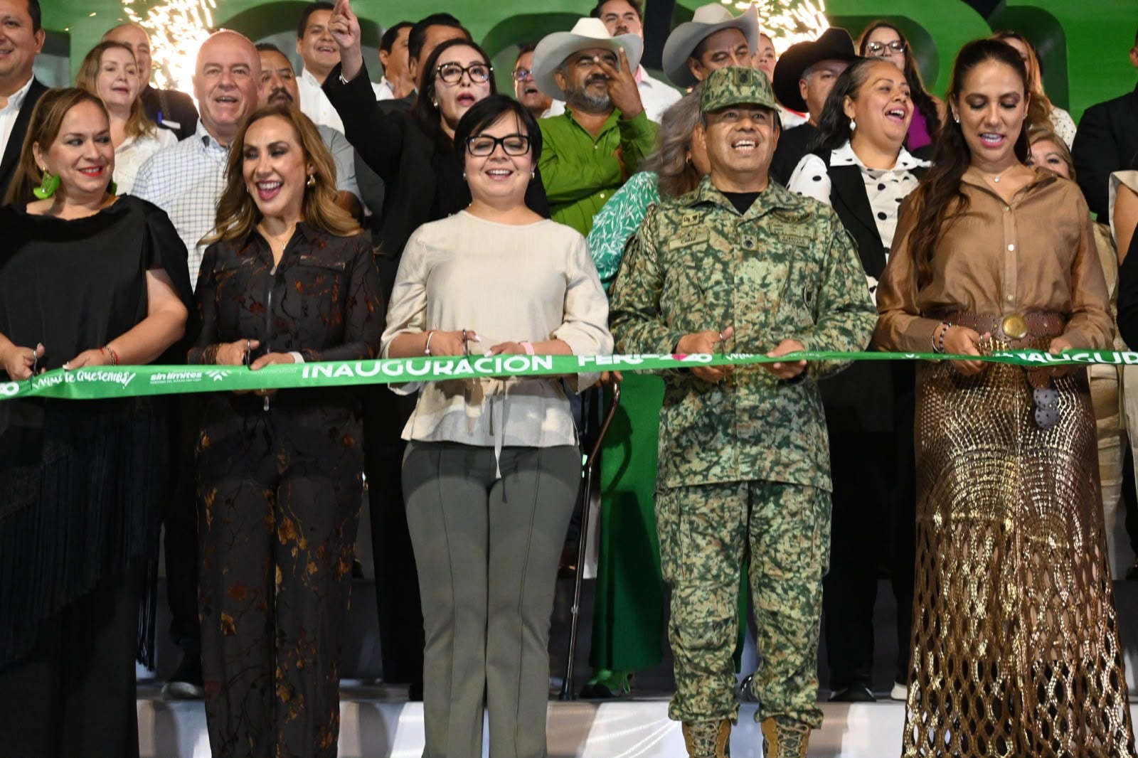 Libia Dennise lleva cultura y gastronomía de Guanajuato a FENAPO 2026.