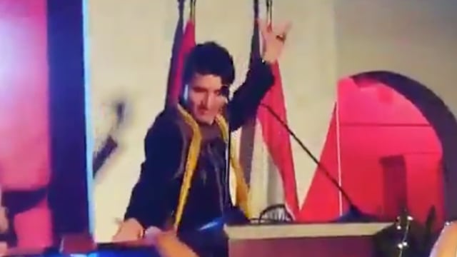 Justin Trudeau bailando una danza originaria de la región de Punjab