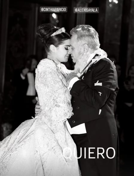 Cinthia Aparicio y Alexis Ayala en su boda