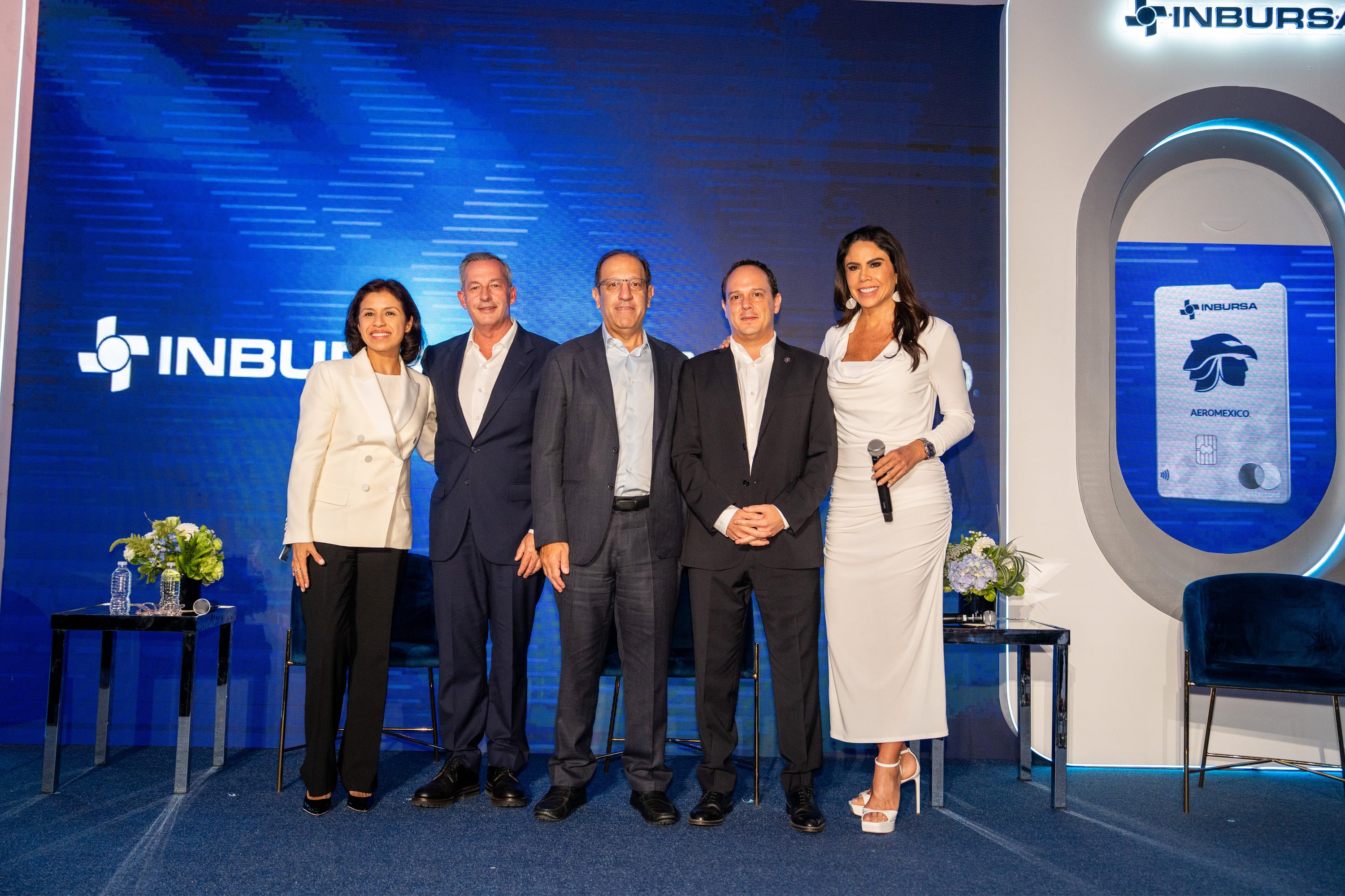 Aeroméxico e Inbursa lanzan 3 tarjetas