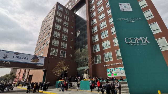 Trabajadores del poder judicial de la Ciudad de México bloquearon los accesos de los diferentes edificios de la llamada Ciudad Judicial