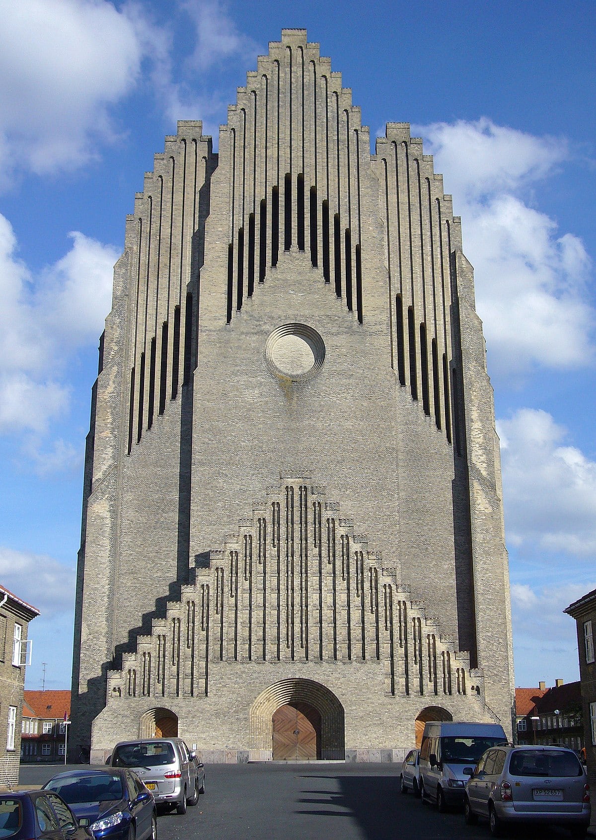 ¿Dónde está la iglesia de la película de Shrek? Duloc sí existe y una tiktoker lo comprobó