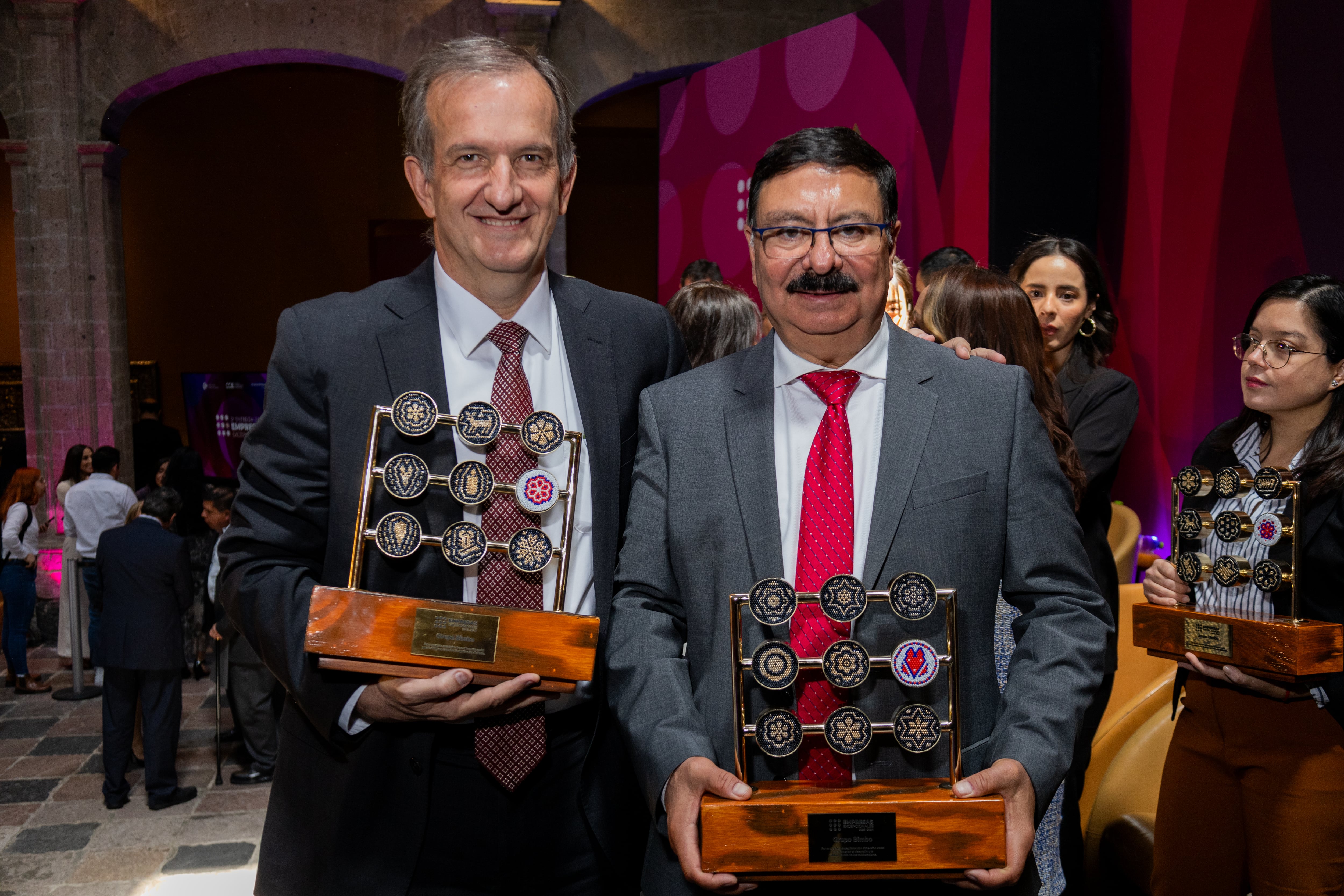 Grupo Bimbo es la única empresa destacada en las seis categorías premiadas