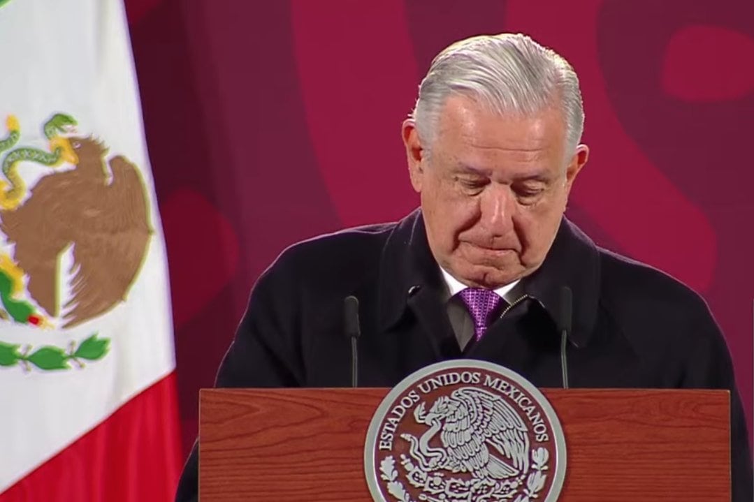 AMLO estuvo a punto de llorar al recordar con voz quebrada la infancia de sus hijos