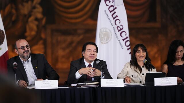 Mario Delgado encabezó la plenaria del Conaedu 2025