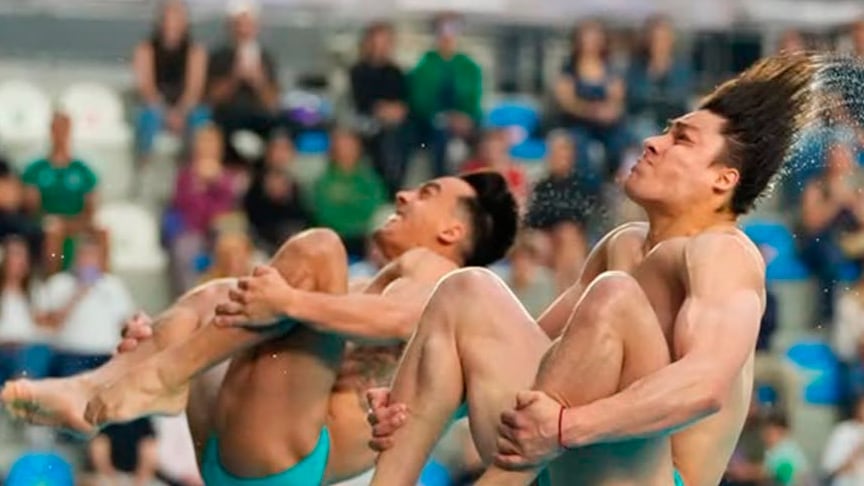 Osmar Olvera y Juan Celaya ganan oro en trampolín sincronizado de la Copa México de Clavados