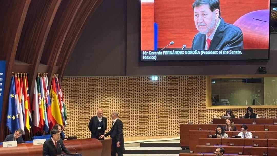Gerardo Fernández Noroña en el Parlamento Europeo en Estrasburgo