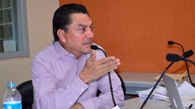 Óscar Cantón, senador de Morena