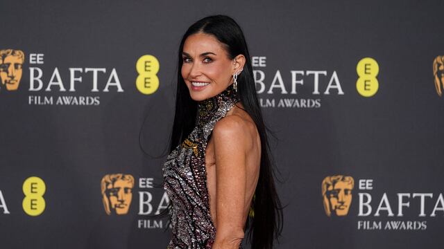 Demi Moore en los Premios BAFTA 2025