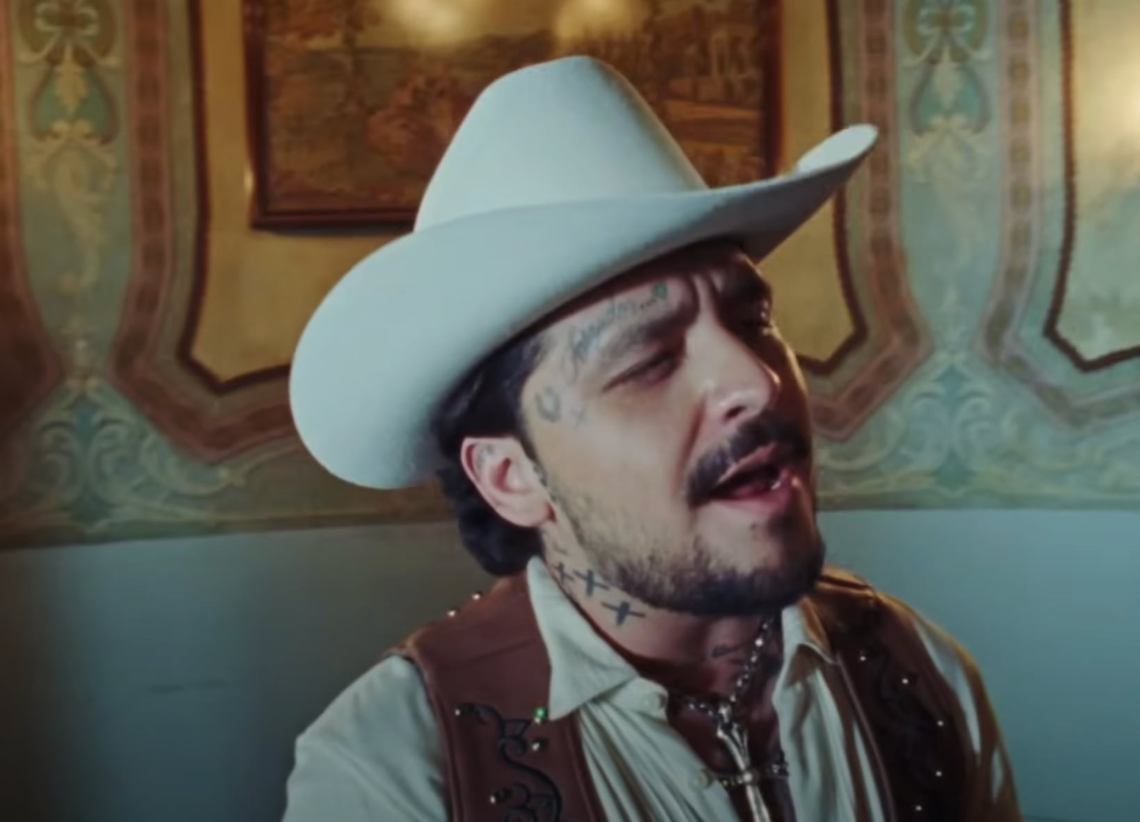 “X Perro” de Christian Nodal