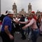 Sonideros en la CDMX: Ni la lluvia ni la contingencia ambiental lograron detener el baile en el Zócalo