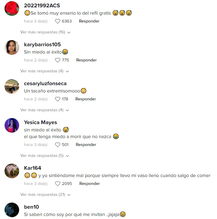Reacciones a al hombre rellena su envase de Coca-Cola de 2 litros