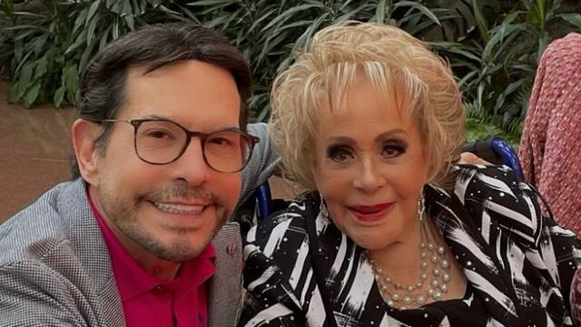 Silvia Pinal y Juan José Origel