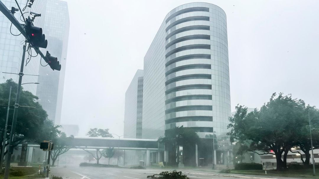Beryl se degrada a tormenta tropical, deja 8 muertos en Texas