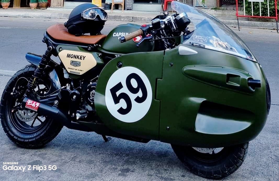 Recrean motocicleta de Bulma de Dragon Ball