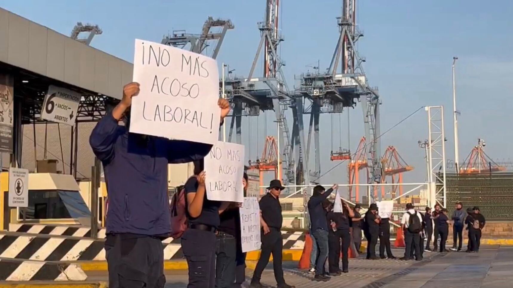 Paro en aduana de Manzanillo, Colima: Trabajadores denuncian abusos y jornadas de 12 horas al día