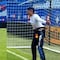 Checo Pérez vuelve a humillar a Max Verstappen en futbol; le tiró un penal a lo panenka