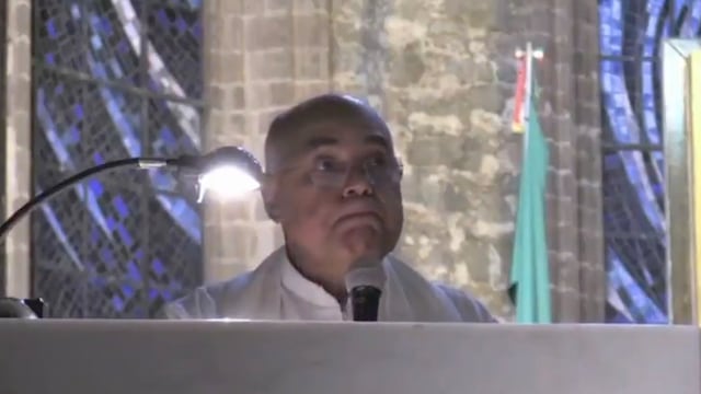 Realizan novenario y Misa por La Paz y la Justicia en honor a Carlos Manzo; sacerdote pide a criminales frenar la violencia
