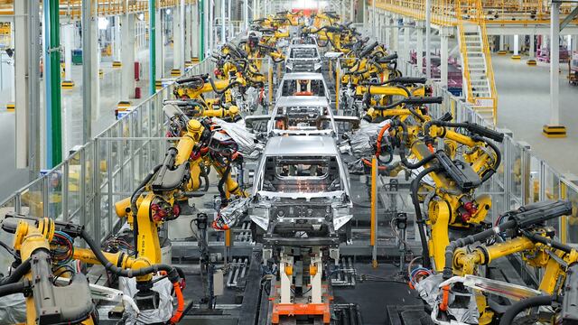 Unión Europea inspeccionará a marcas de autos chinas