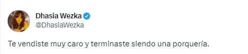 Dhasia Wezka lanza indirecta a Diego Ortiz.