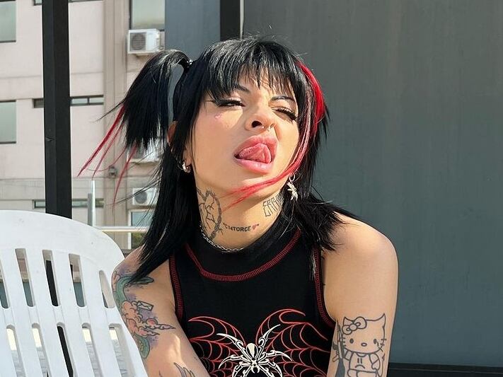 Cazzu, cantante argentina.