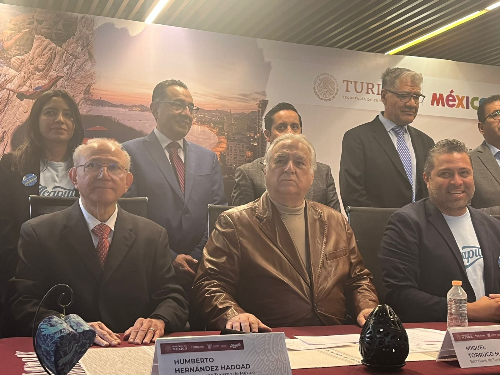 Acapulco renace tras el paso de Otis