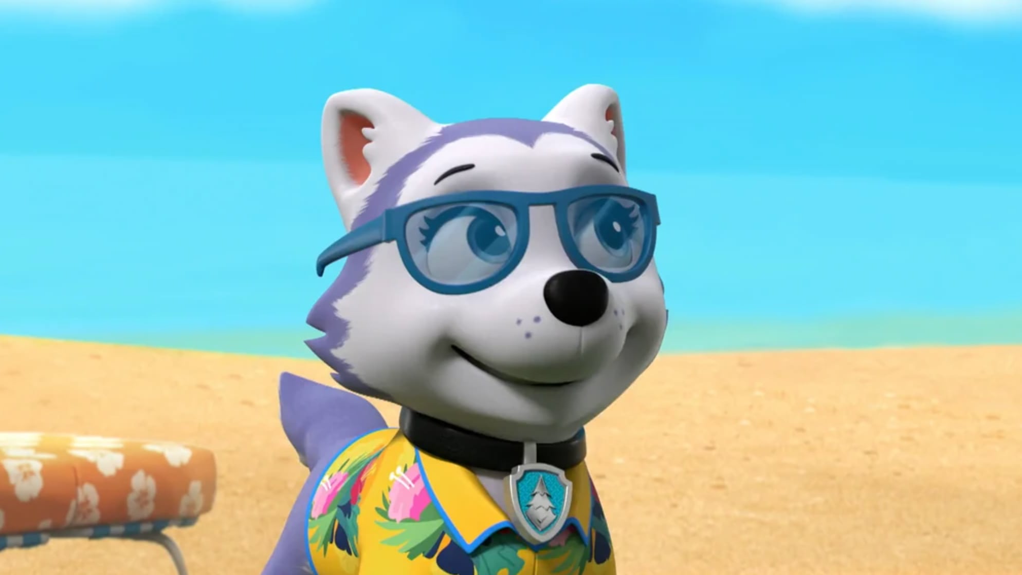 Everest de Paw Patrol en la playa