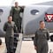 Marina presenta a su primera tripulación aérea integrada sólo por mujeres