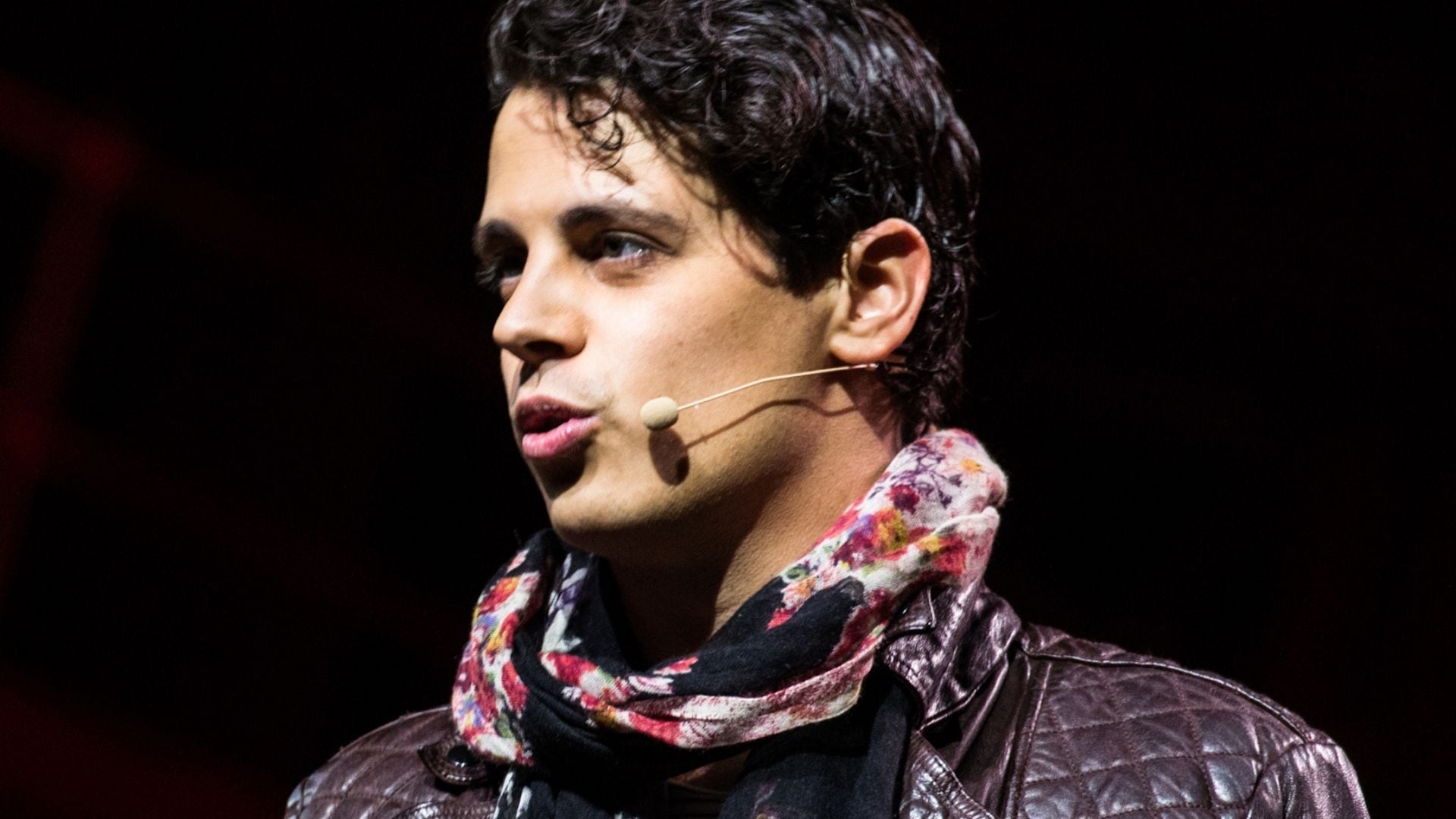 ¿Quién es Milo Yiannopoulos? Comentarista político británico