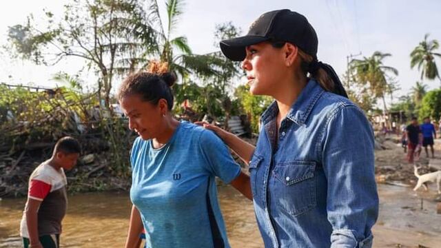 Evelyn Salgado entrega apoyos a damnificados en Acapulco
