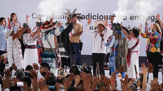 El nuevo ministro presidente de la Suprema Corte de Justicia de la Nación, Hugo Aguilar Ortiz, durante Ceremonia de entrega de bastones de mando y de servicio a las ministras y ministros electos de la Suprema Corte de Justicia de la Nación
FOTO: GALO CAÑAS/CUARTOSCURO.COM