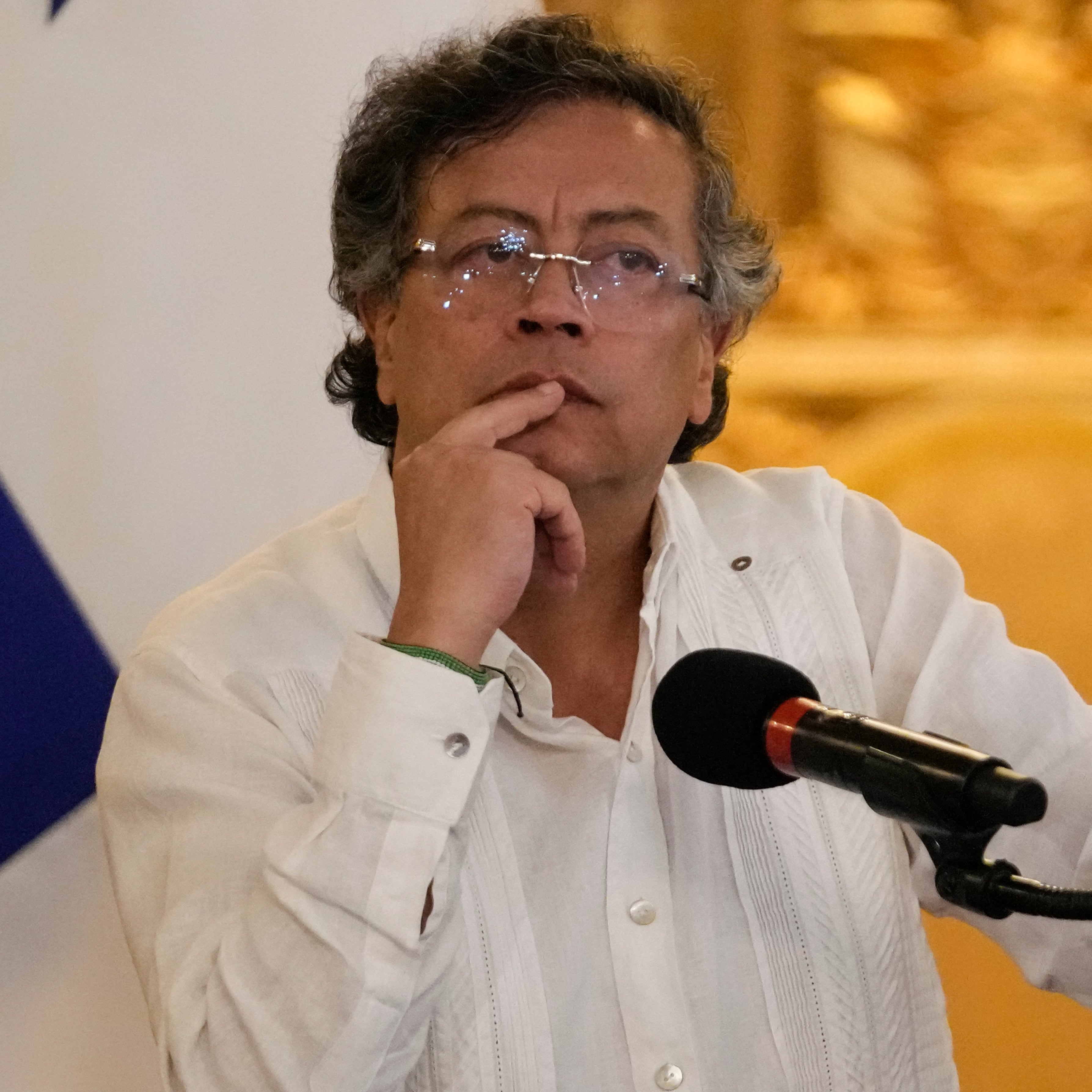 Gustavo Petro niega investigación por narcotráfico en Colombia