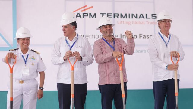 Alfredo Ramírez Bedolla anuncia ampliación de terminal Lázaro Cárdenas