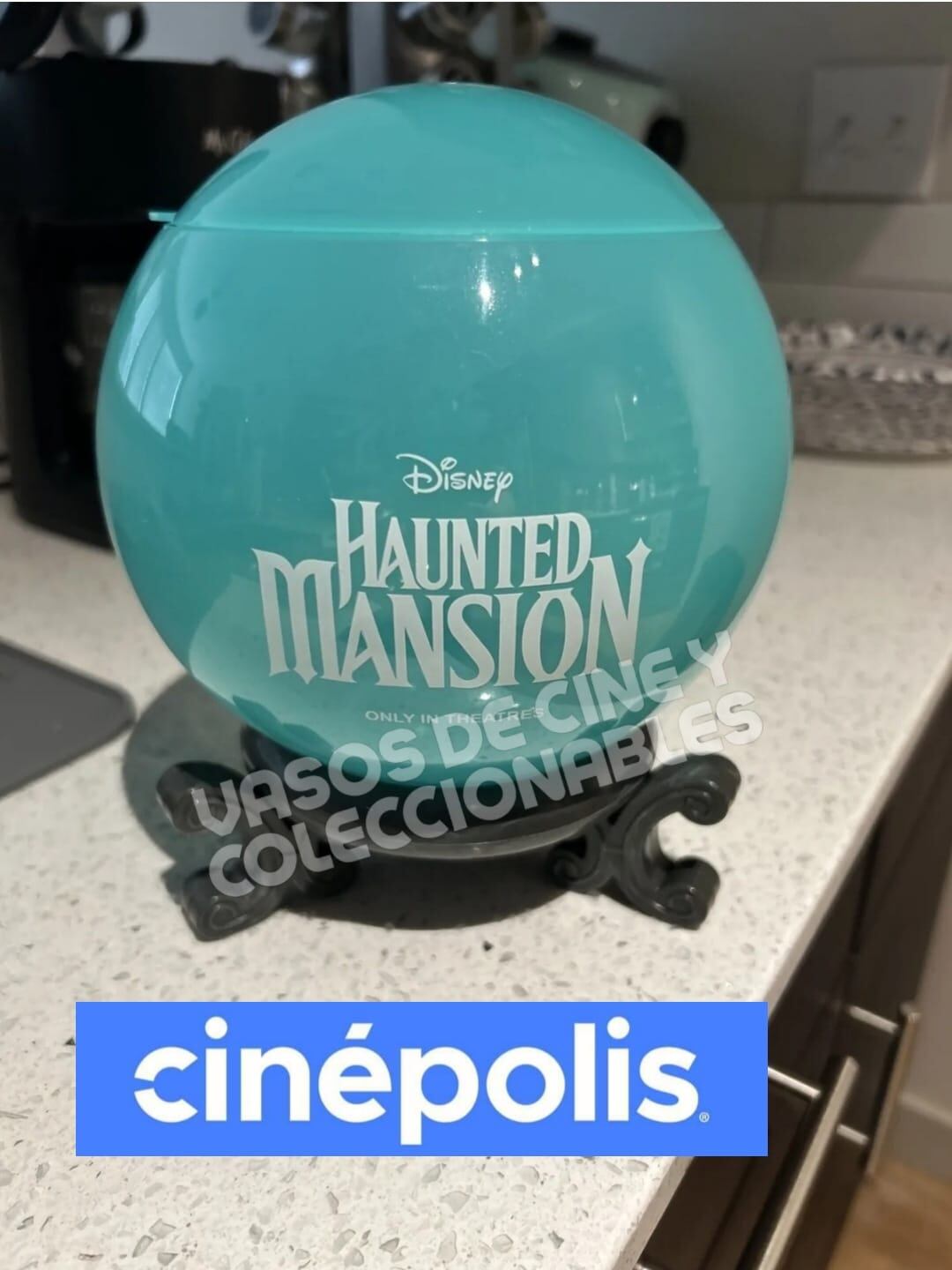 Palomera de La Mansión Embrujada en Cinépolis