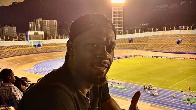 Usain Bolt fue a ver a "su Máquina"