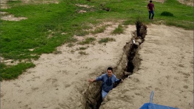 Enormes grietas cerca del NAIM